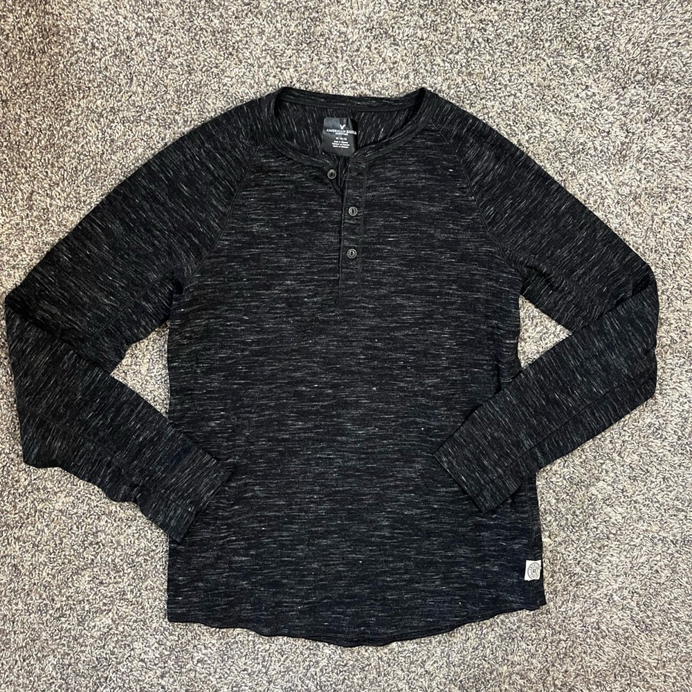 American Eagle Black Long Sleeve Henley Size M